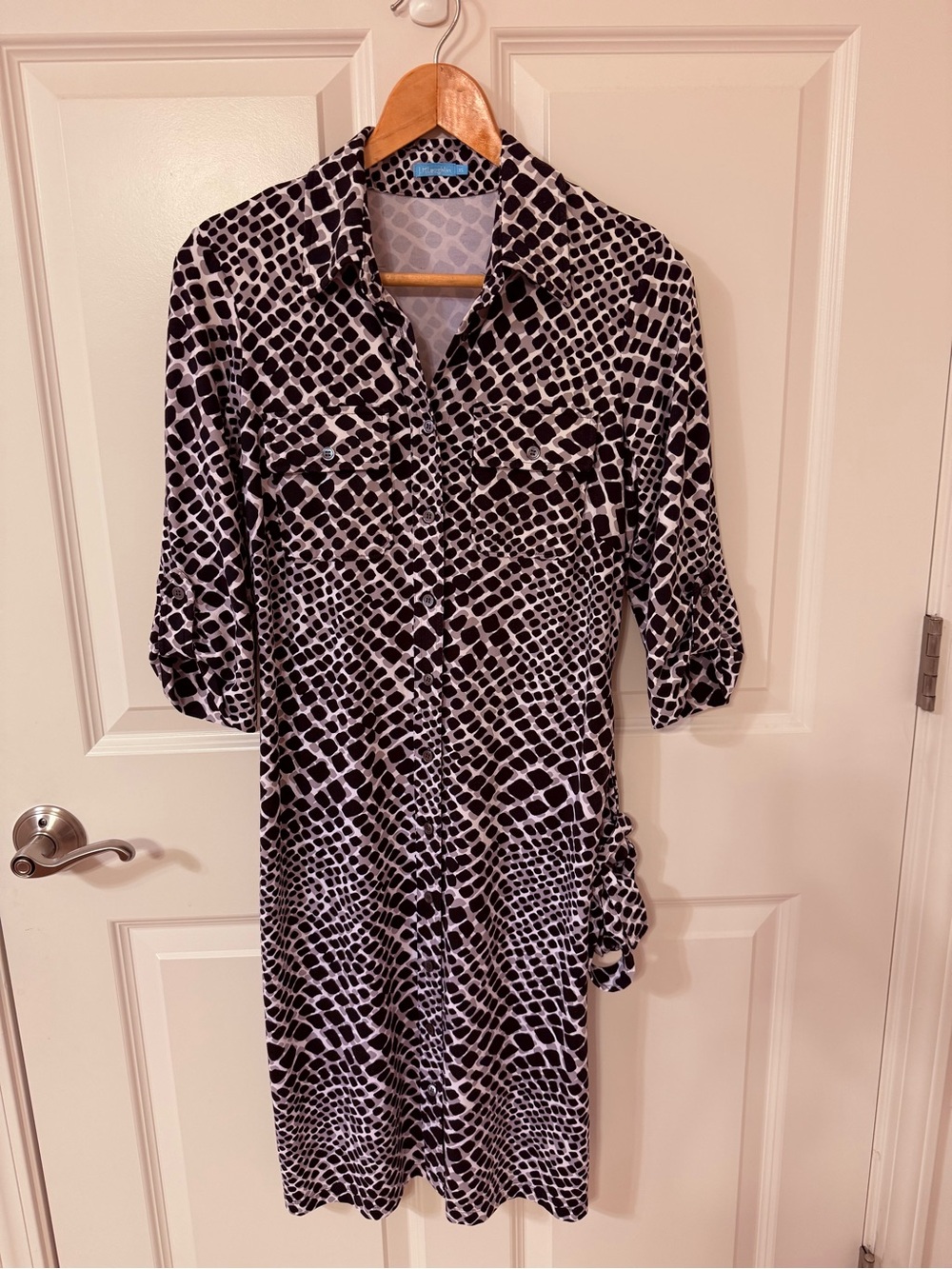 J. McLaughlin Black White Gray XS Stretchy Abstract Print 3/4 Sleeve Pockets EUC